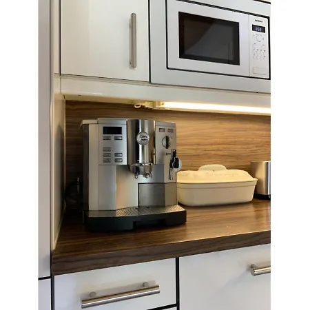 Max 2 * Гарміш-Партенкірхен